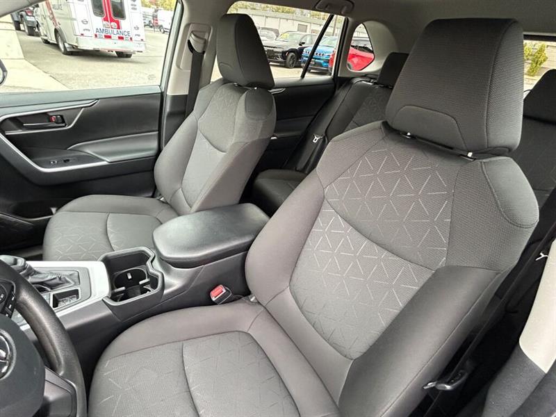 toyota RAV4 2024 - 8