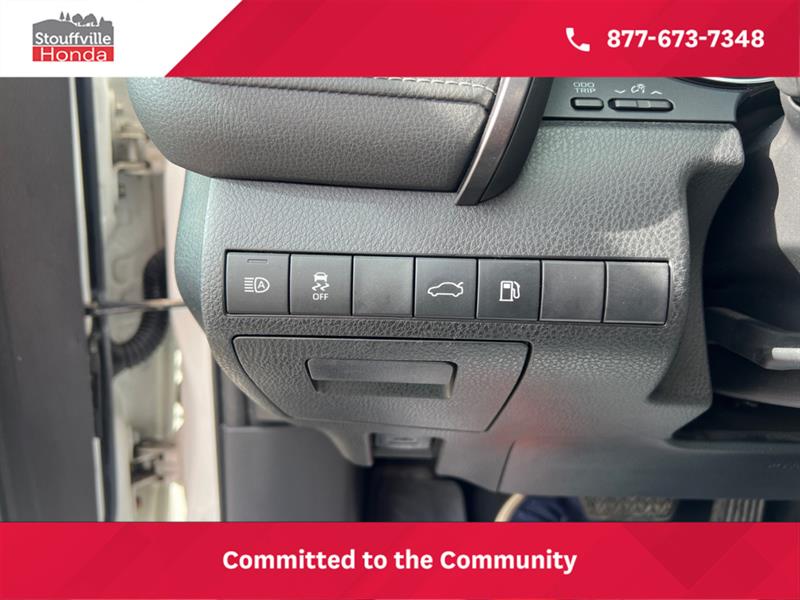 toyota Camry 2018 - 8