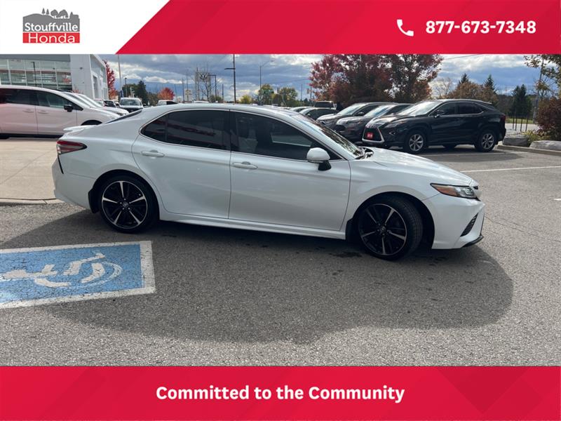 toyota Camry 2018 - 18