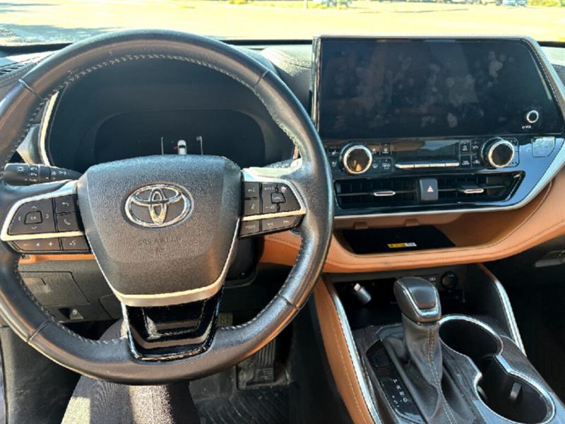 toyota Highlander 2023 - 9