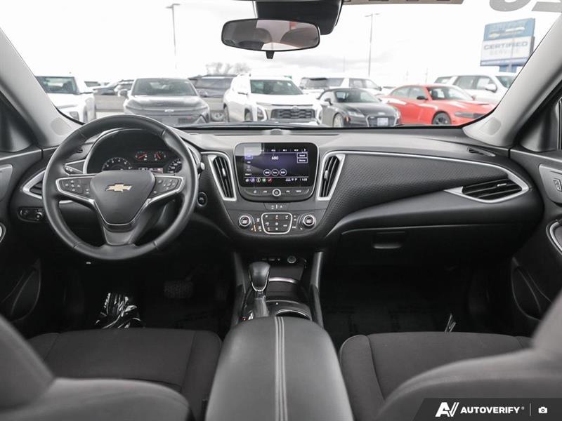 chevrolet Malibu 2023 - 26