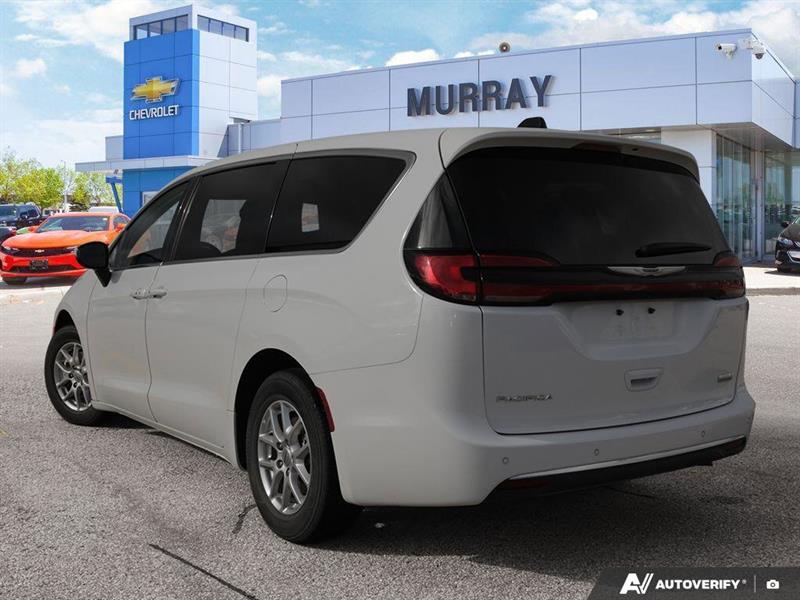 chrysler Pacifica 2023 - 5