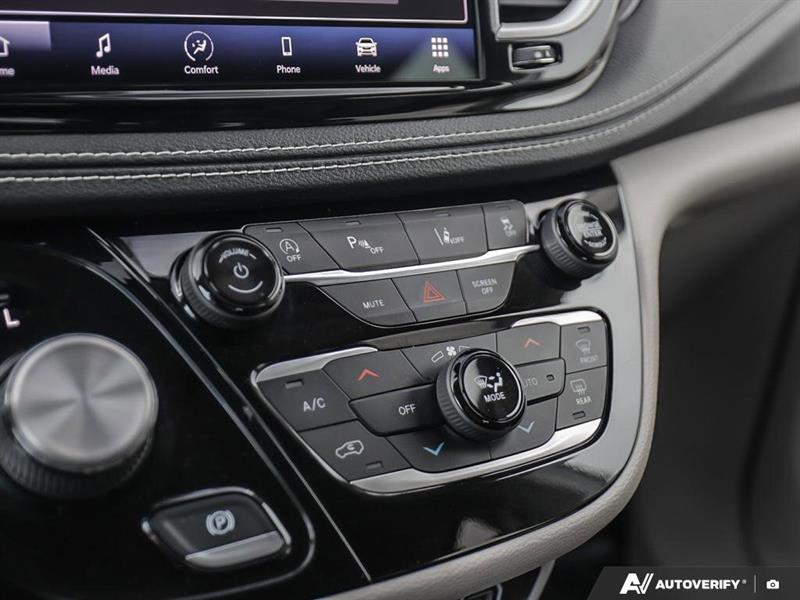 chrysler Pacifica 2023 - 15