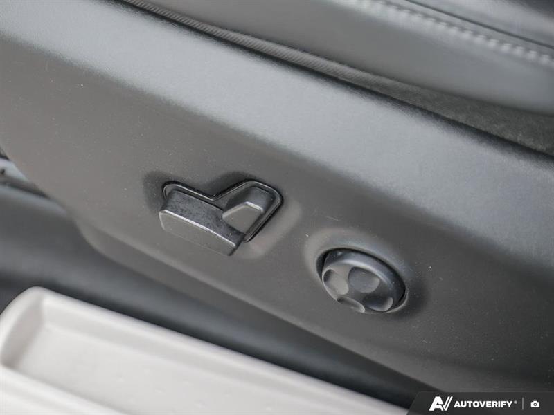 chrysler Pacifica 2023 - 28