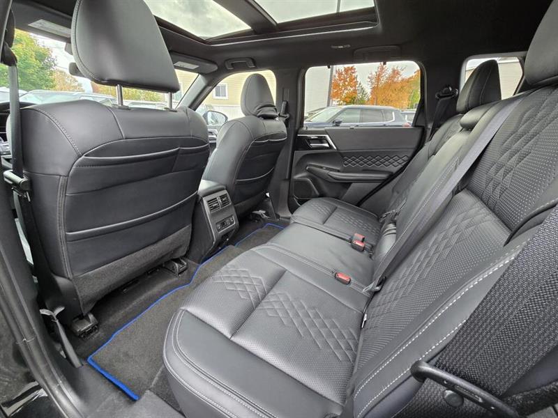 mitsubishi Outlander rechargeable 2024 - 12