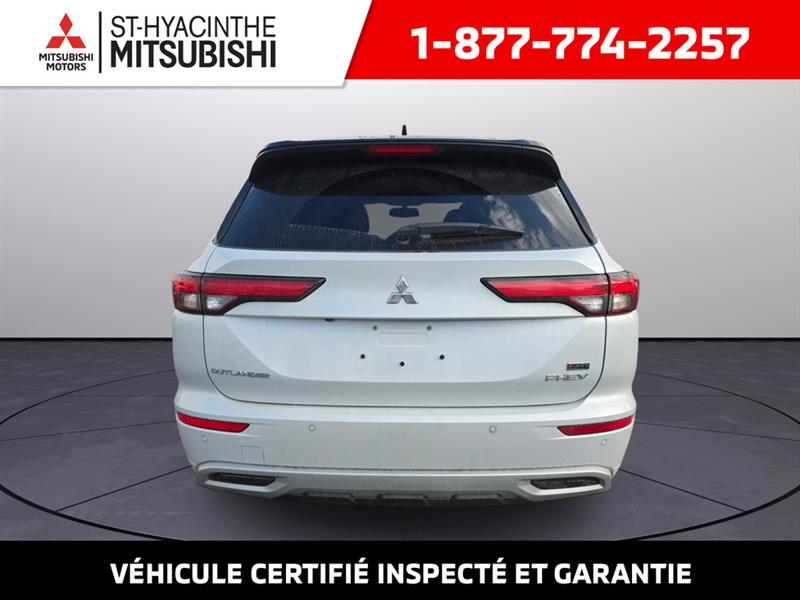 mitsubishi Outlander rechargeable 2024 - 6