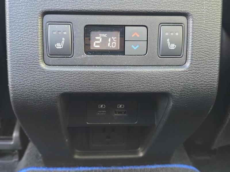 mitsubishi Outlander rechargeable 2024 - 15