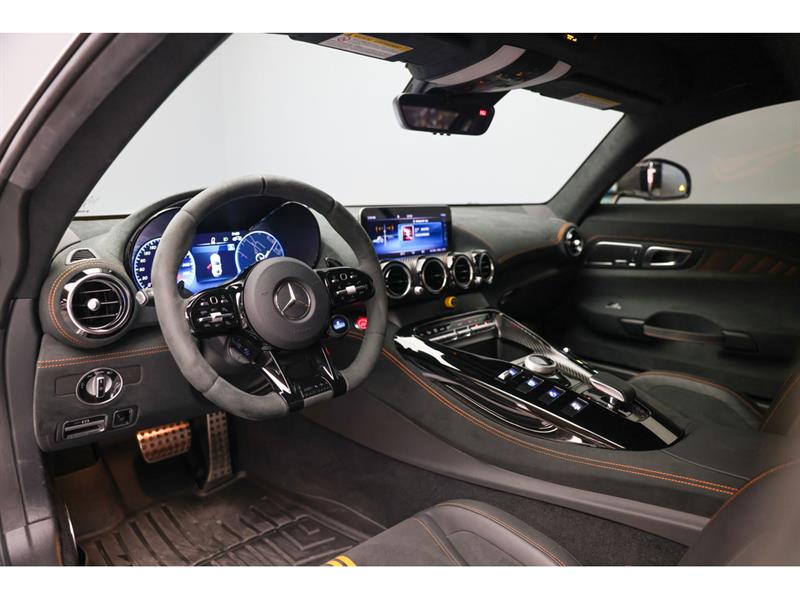 mercedes-benz GT AMG 2021 - 8