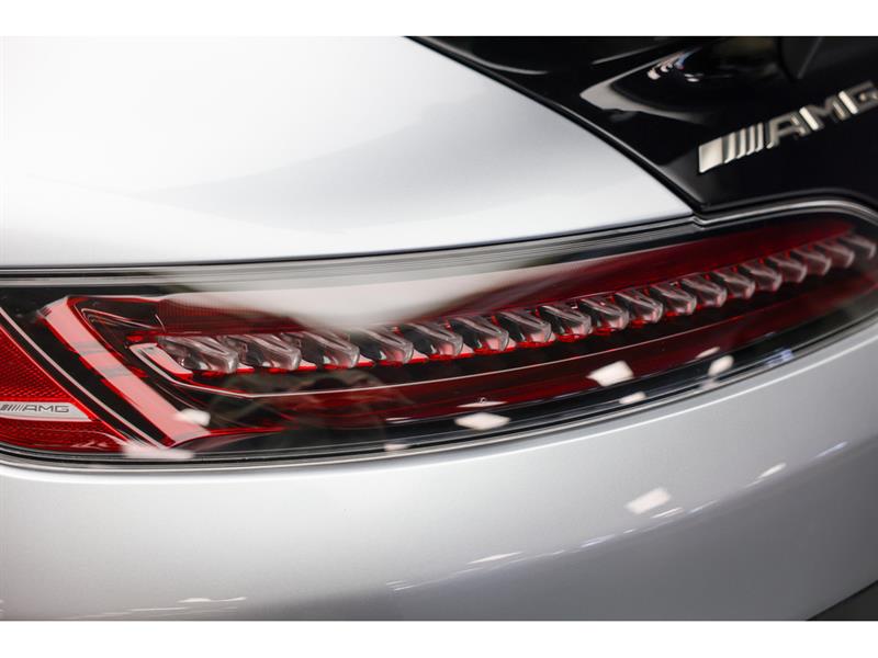 mercedes-benz GT AMG 2021 - 32