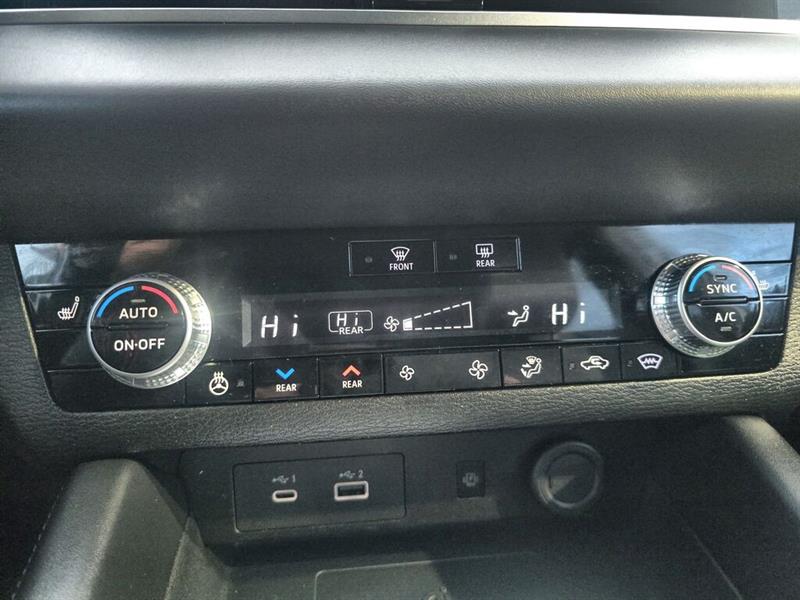 mitsubishi Outlander 2024 - 17