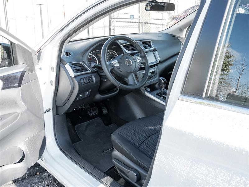 nissan Sentra 2019 - 7