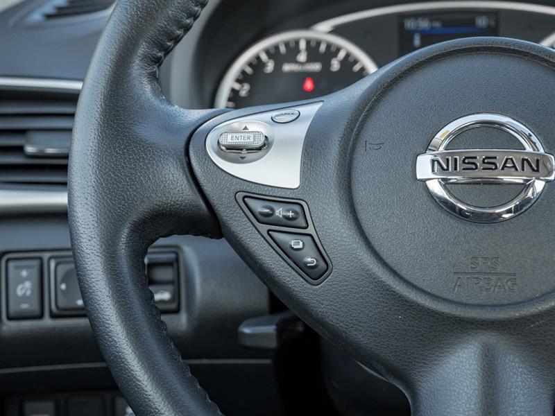 nissan Sentra 2019 - 9