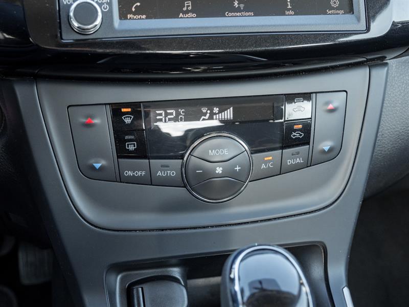 nissan Sentra 2019 - 17