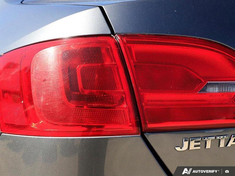 volkswagen Jetta Sedan 2013 - 12