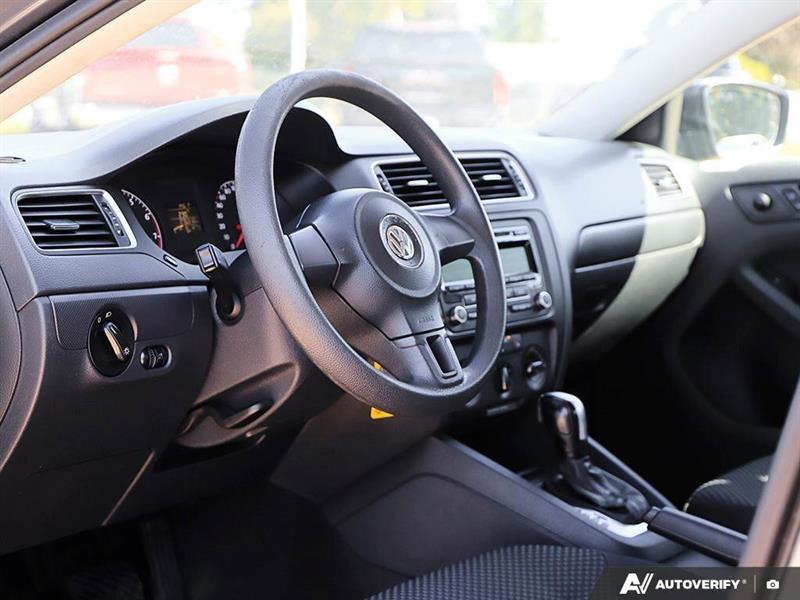 volkswagen Jetta Sedan 2013 - 13