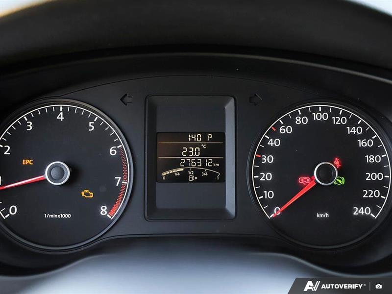 volkswagen Jetta Sedan 2013 - 15