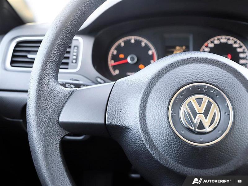 volkswagen Jetta Sedan 2013 - 18