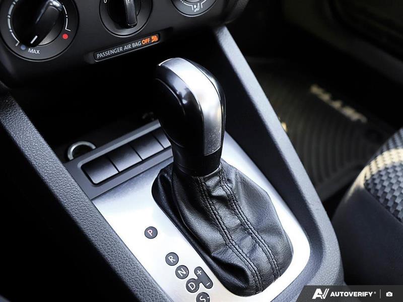 volkswagen Jetta Sedan 2013 - 19