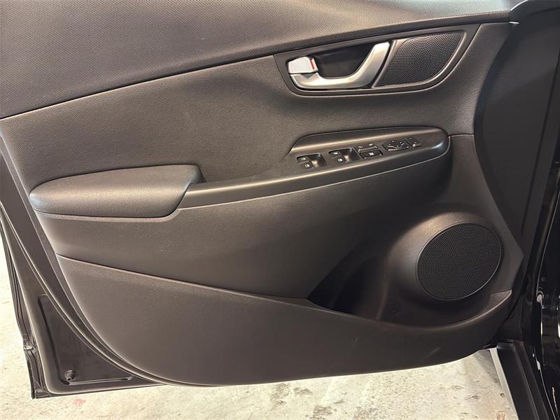 hyundai Kona 2023 - 25