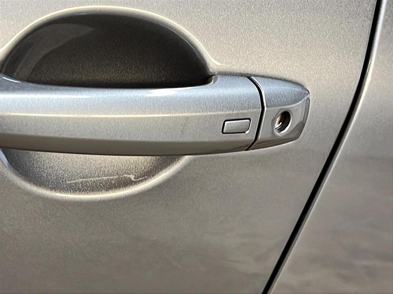 nissan Rogue 2023 - 25