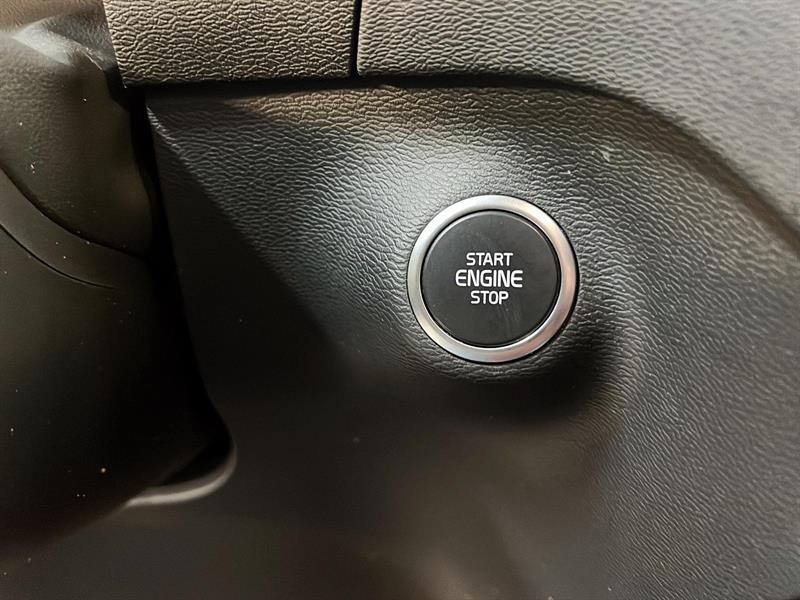 volvo XC40 2024 - 19