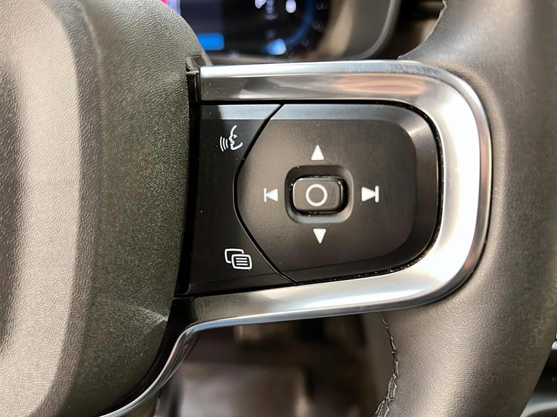 volvo XC40 2024 - 20