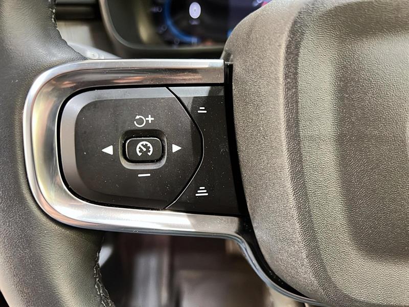 volvo XC40 2024 - 21