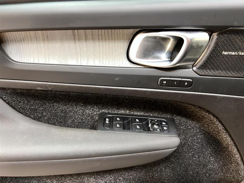 volvo XC40 2024 - 22