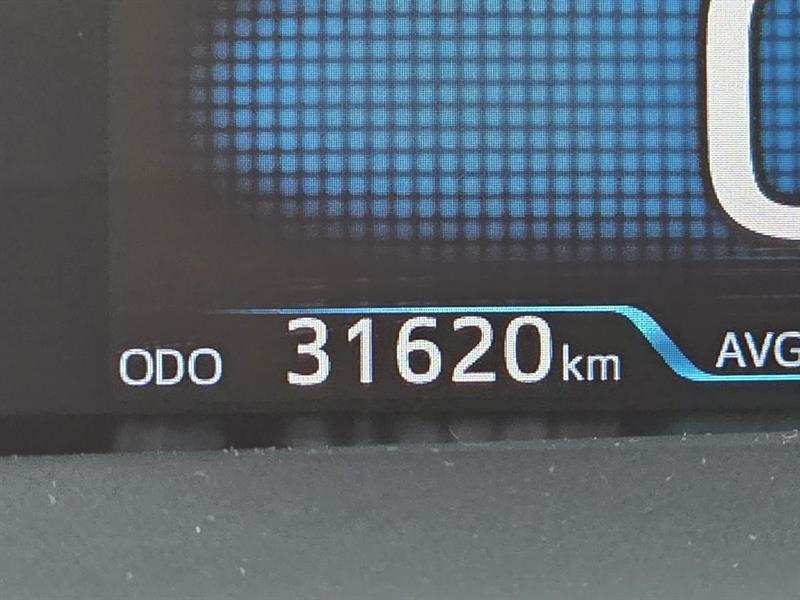 toyota Prius Prime 2022 - 17