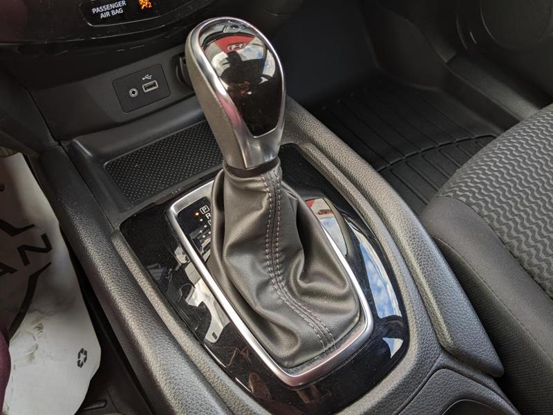 nissan Qashqai 2021 - 17