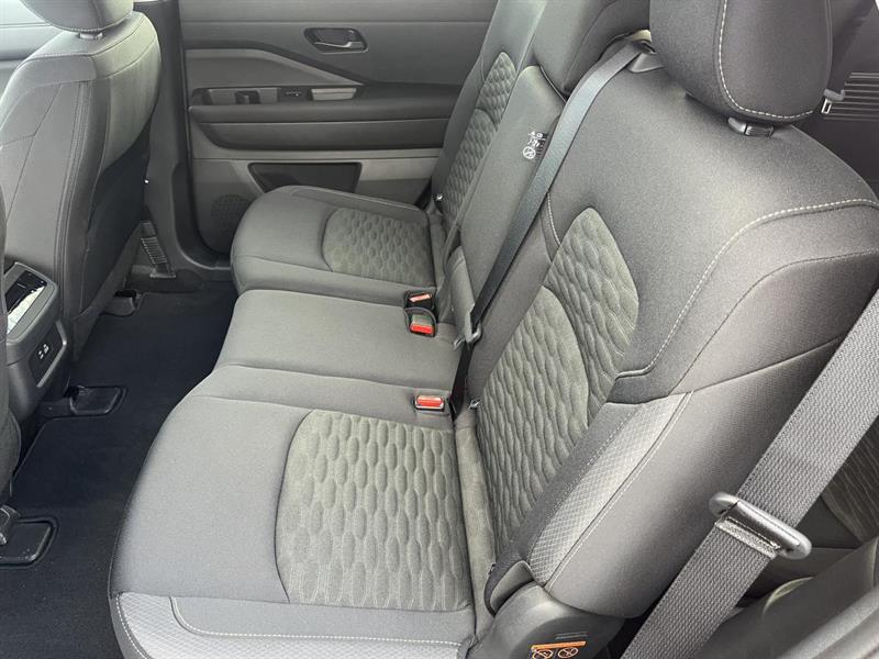 nissan Pathfinder 2024 - 15