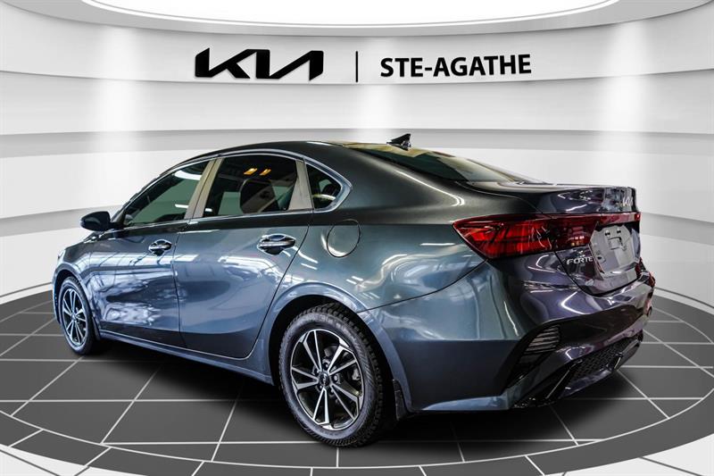 kia Forte 2022 - 5