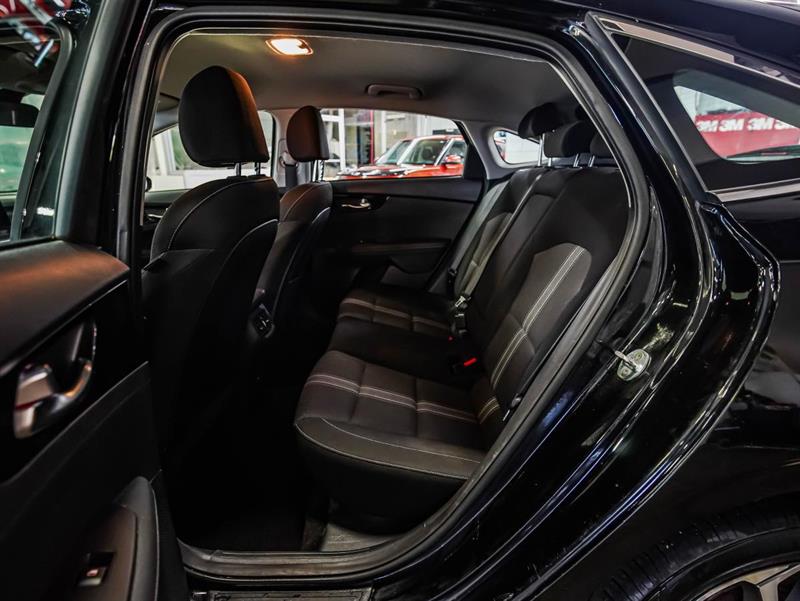 kia Forte5 2022 - 14