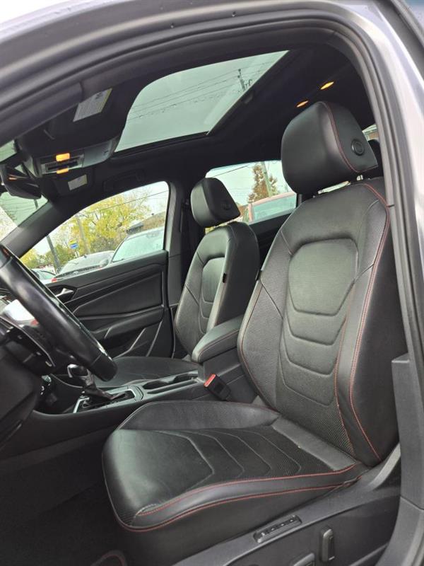 volkswagen Jetta 2019 - 17