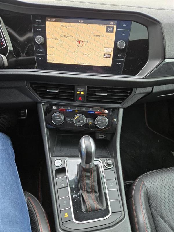 volkswagen Jetta 2019 - 23