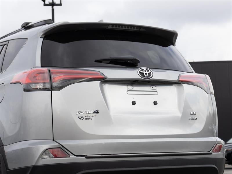 toyota RAV4 2018 - 8