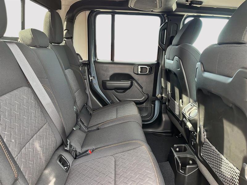 jeep Gladiator 2025 - 13