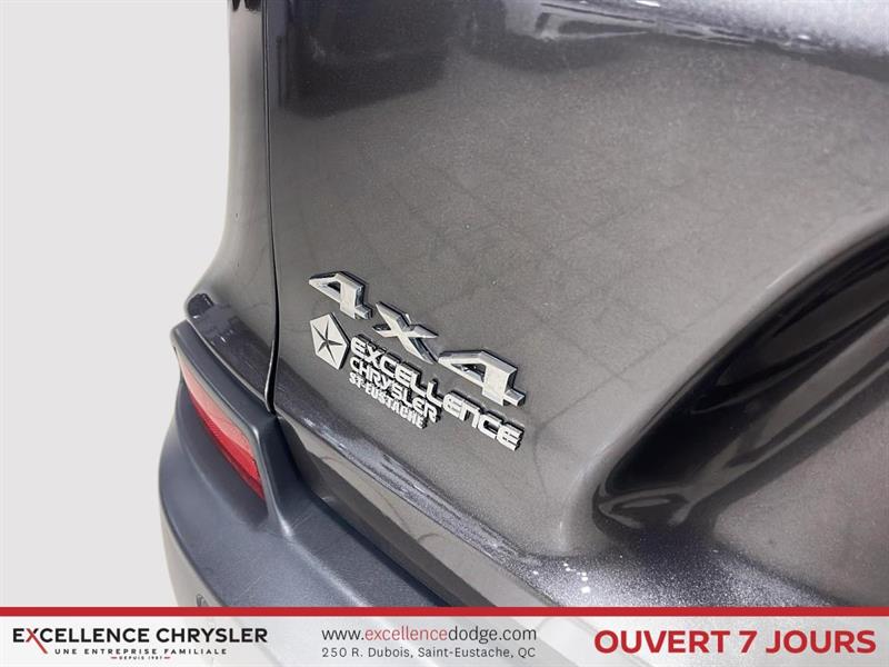 jeep Cherokee 2019 - 11