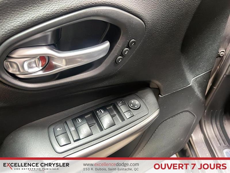 jeep Cherokee 2019 - 15