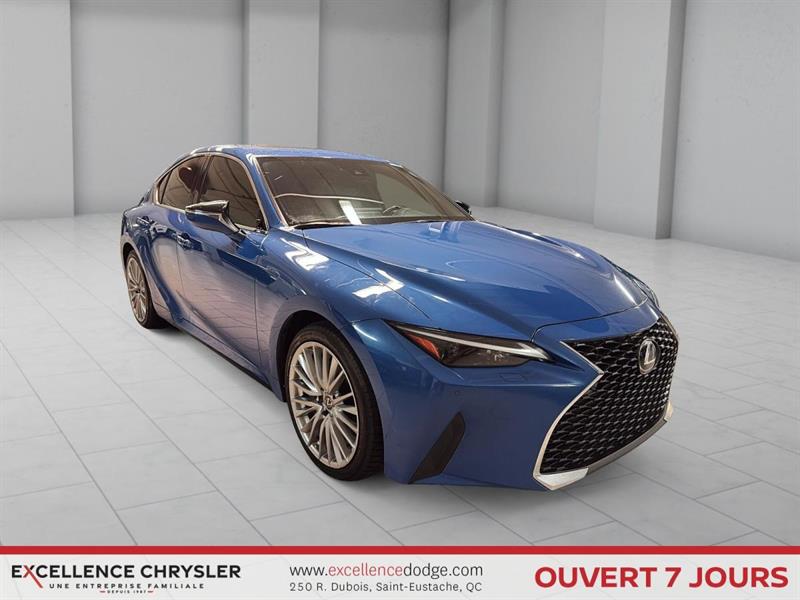 lexus IS 300 2022 - 4
