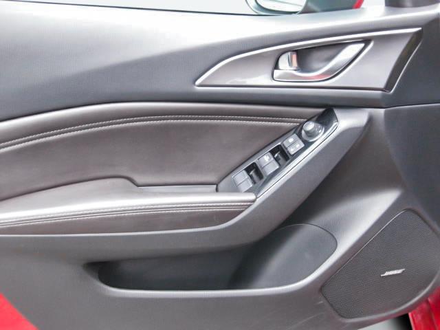 mazda Mazda3 2018 - 8