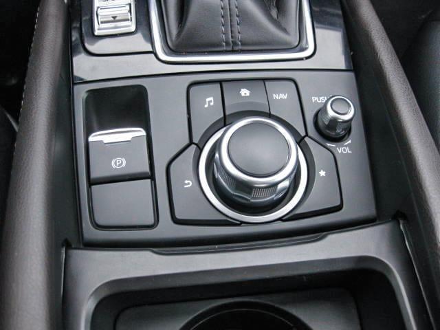 mazda Mazda3 2018 - 21