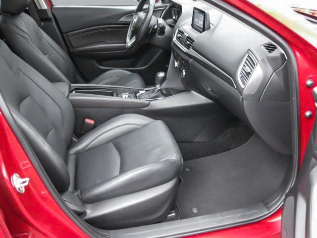 mazda Mazda3 2018 - 25