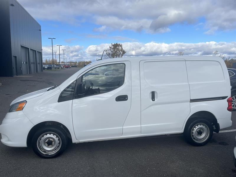 nissan Cargo 2020 - 2