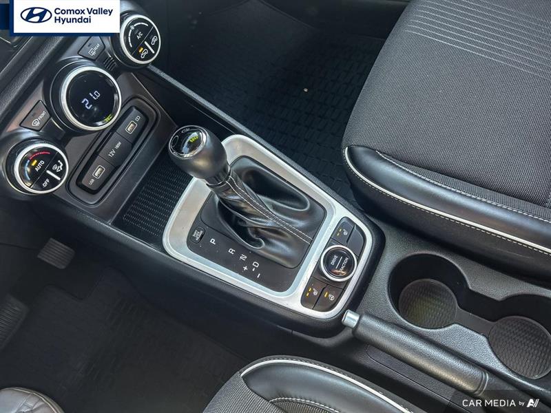 hyundai Venue 2022 - 21