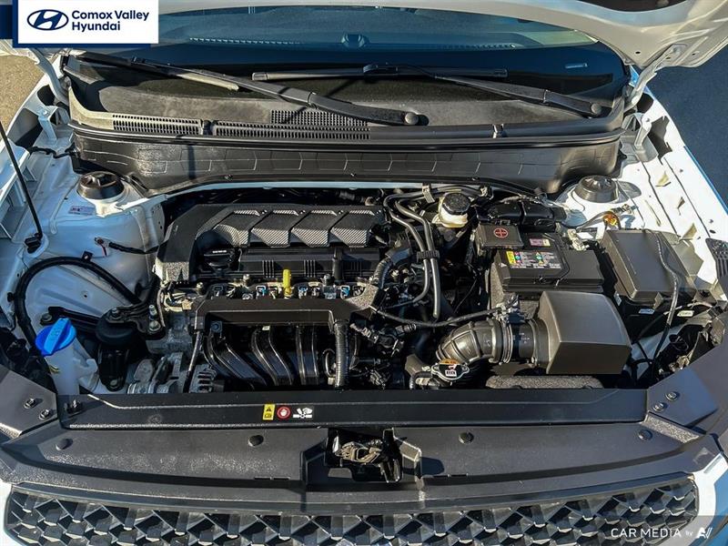 hyundai Venue 2022 - 24