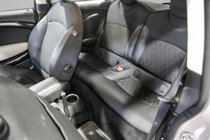 mini Cooper toit rigide 2013 - 23