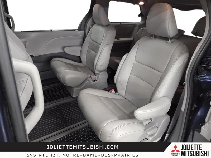 toyota Sienna 2019 - 23