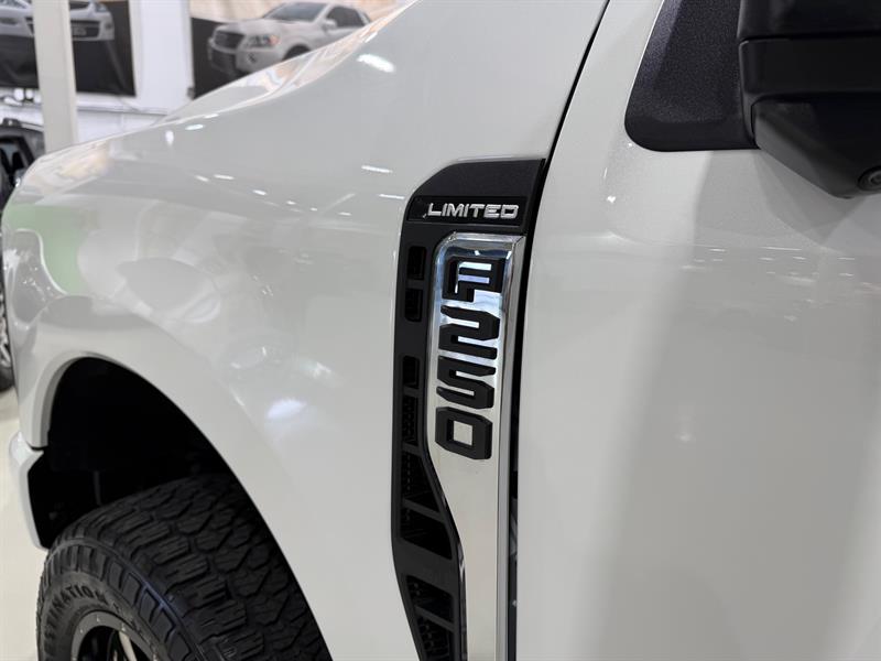 ford F-250 2023 - 30