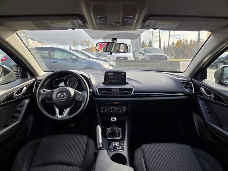 mazda Mazda3 2015 - 14